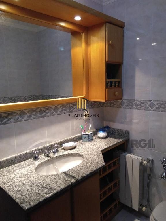 Apartamento 2 dormitórios no bairro Avenida Central