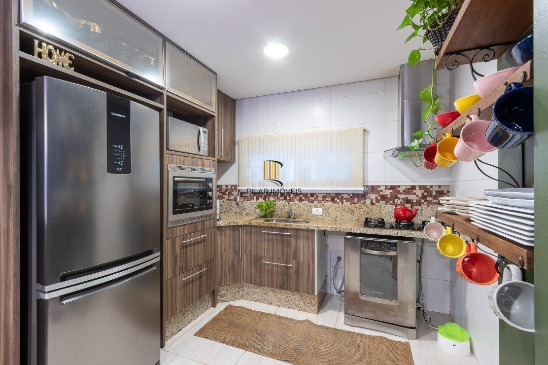Casa Condominio para Venda - 188.6m², 3 dormitórios, sendo 1 suites, 2 vagas - Tristeza