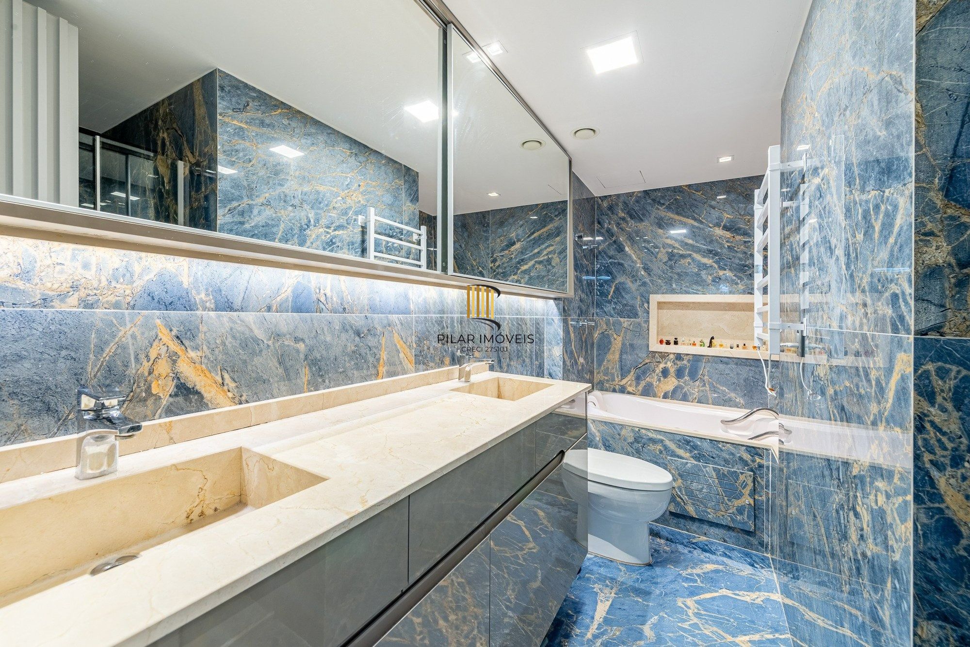 Apartamento de 3 dormitórios sendo 2 suítes