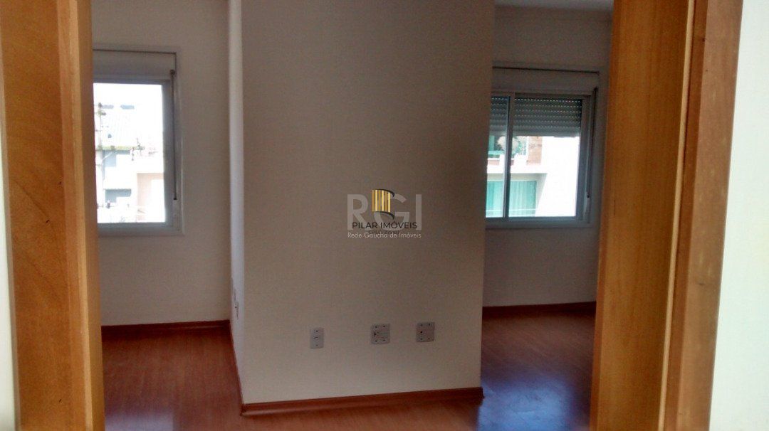 Casa para Venda - 194.46m², 3 dormitórios, sendo 1 suites, Hípica