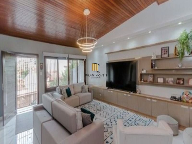 Casa com ótima localização proximo ao shopping IGUATEMI - Pilar Imóveis