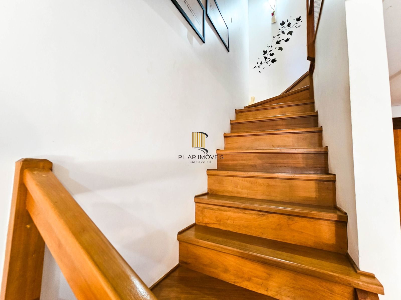 Casa 3 dormitórios no bairro Tristeza
