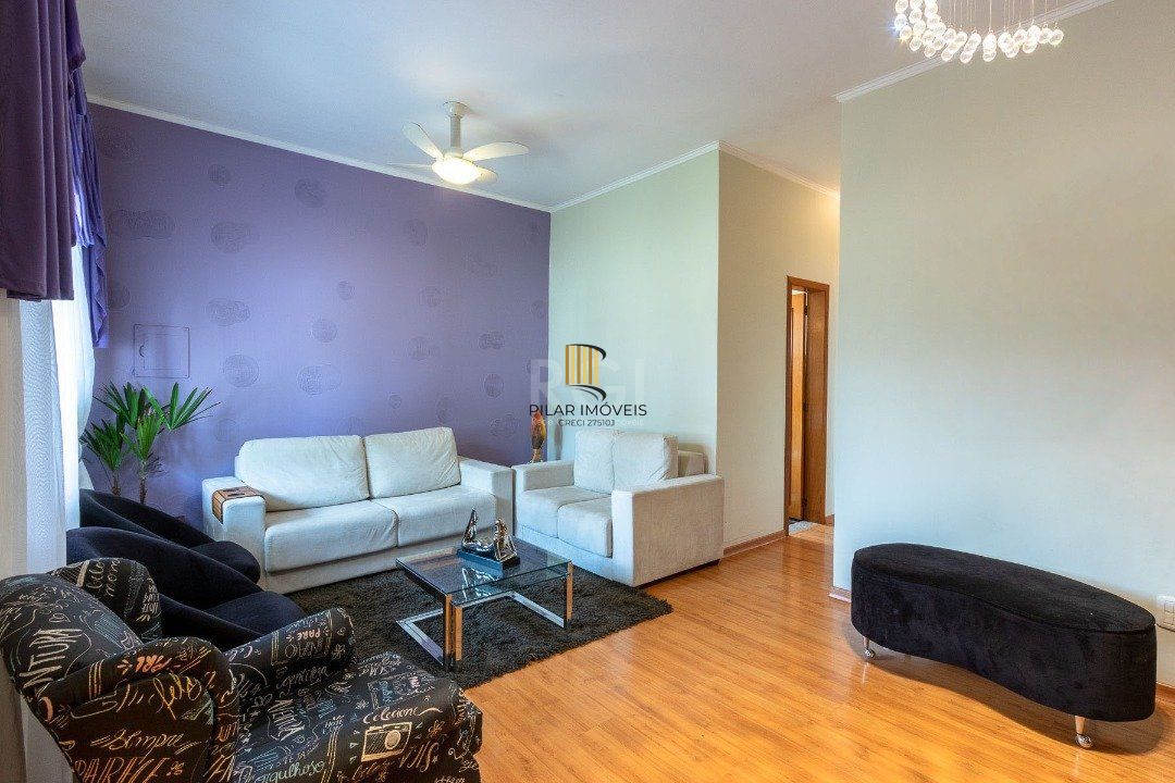Casa para Venda - 213m², 2 dormitórios, sendo 1 suites, 2 vagas - Hípica