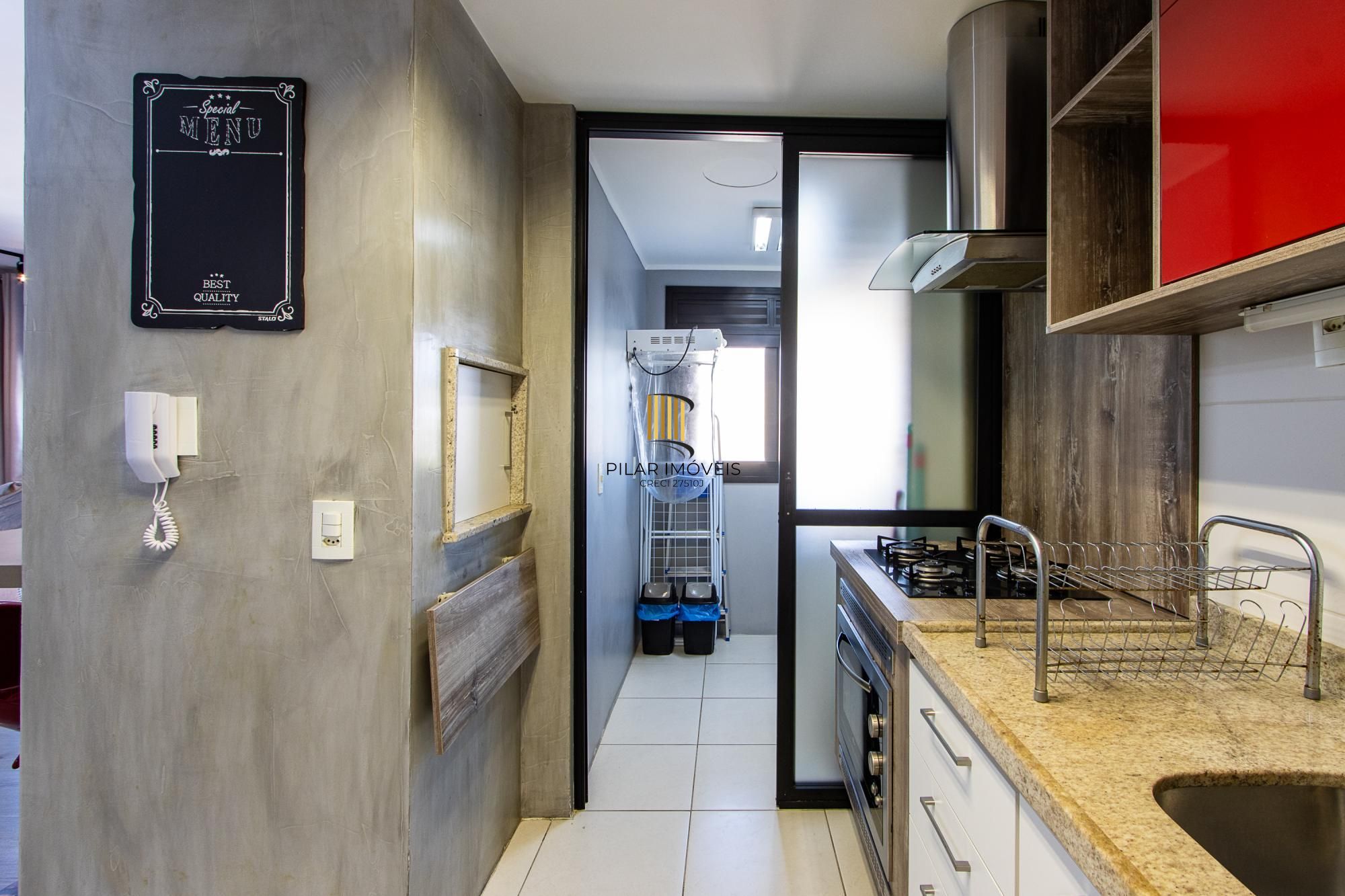 Apartamento com 2 quartos e 65m² à venda em Tristeza, Porto Alegre.