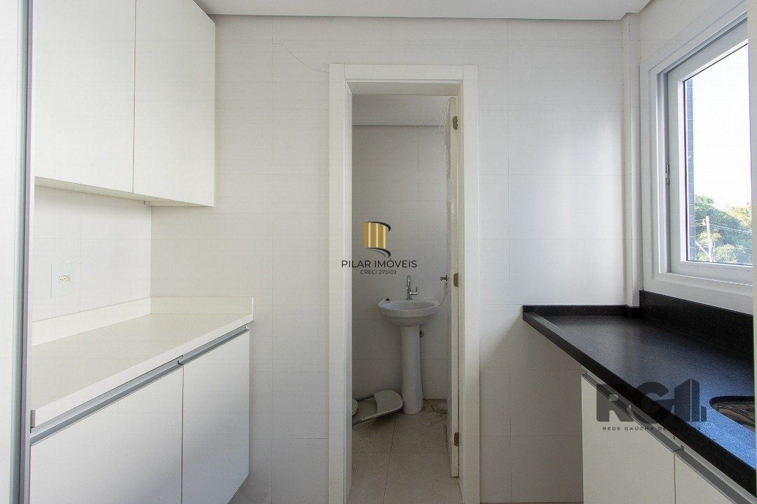 Cobertura alto padrão, no melhor bairro da Zona Sul de Porto Alegre, a Vila Assunção,  3 suítes