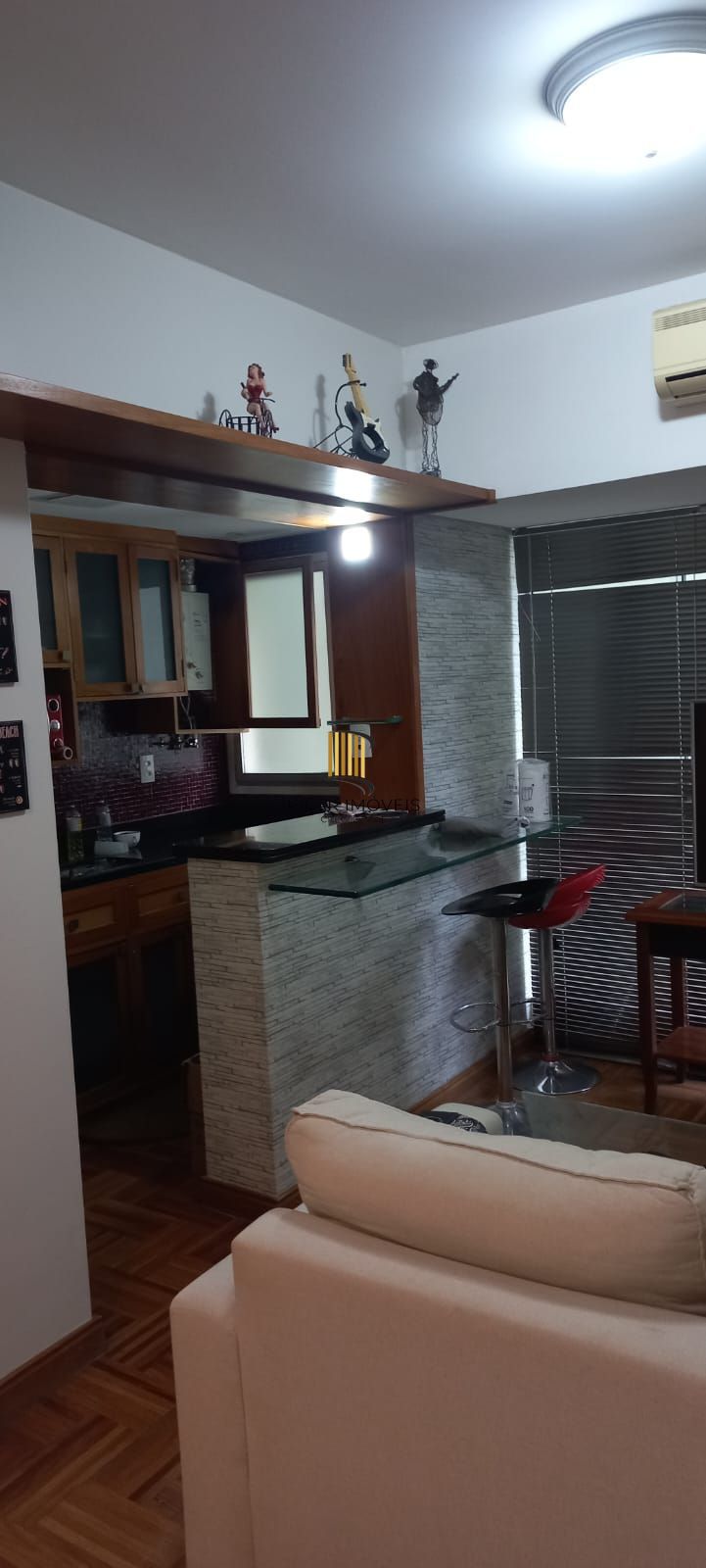 Apartamento de 1 dormitório,com vaga de garagem coberta no Centro Histórico,