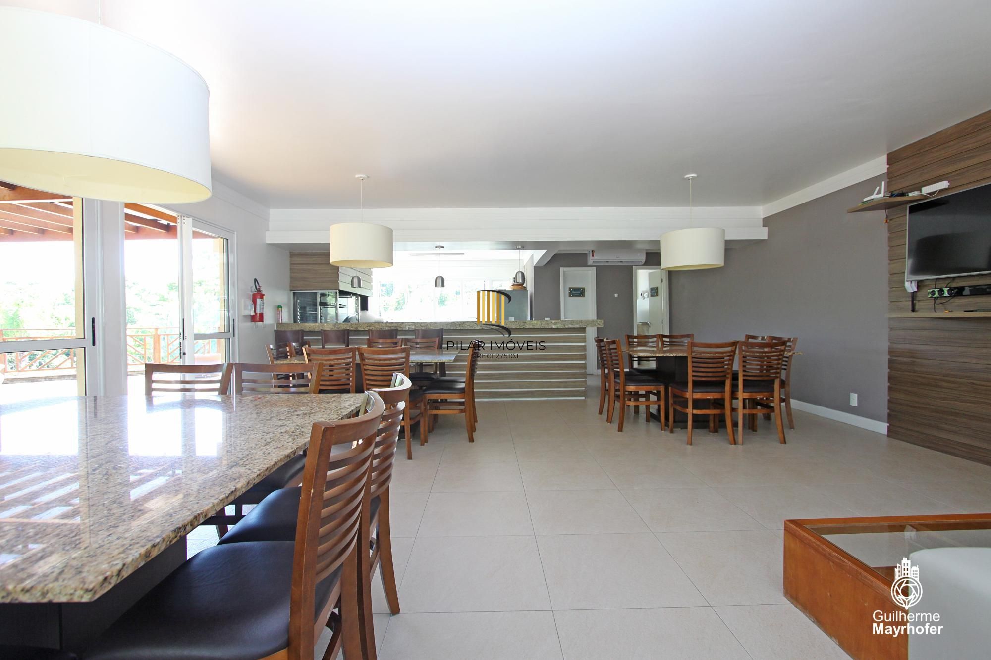 Casa em Condomínio com 3 quartos e 216m² à venda em Teresópolis, Porto Alegre.