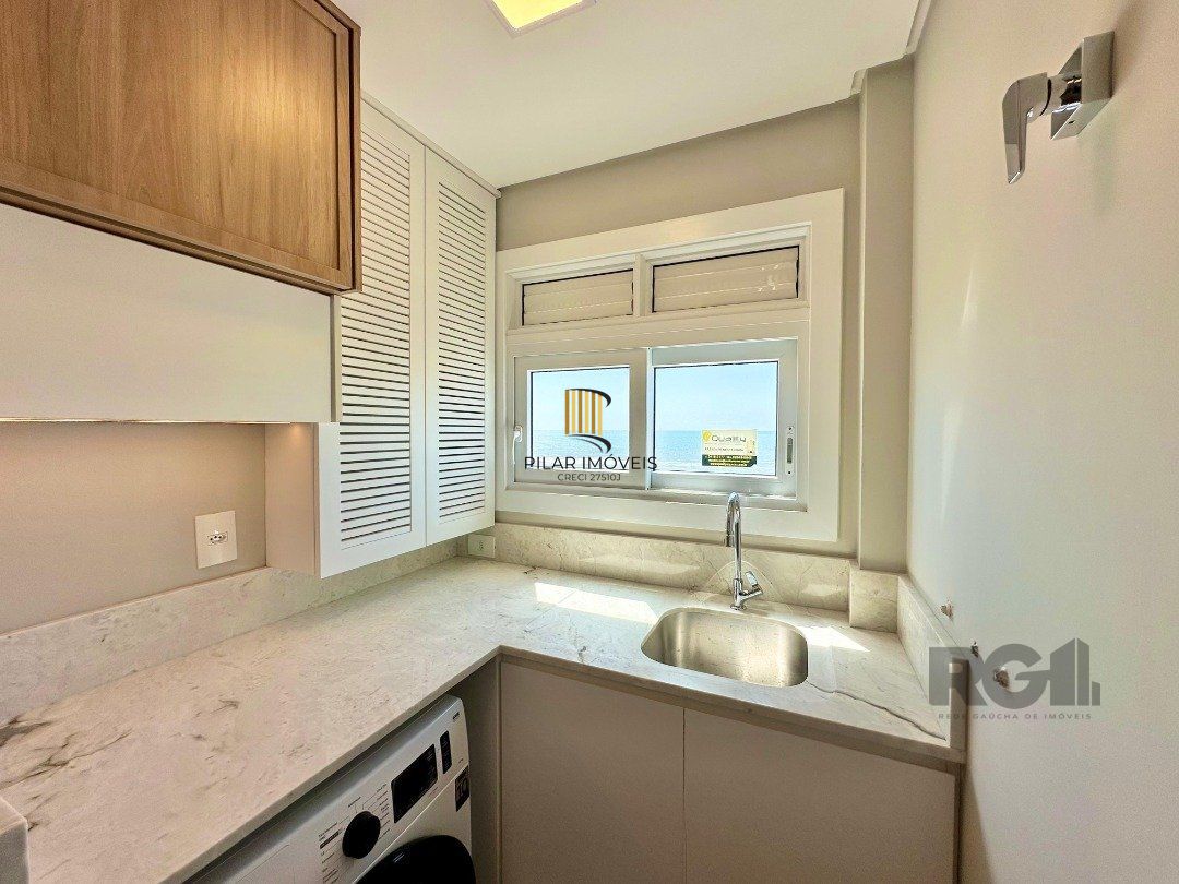 apartamento com vista para o mar oferece um estilo de vida único e aconchegante