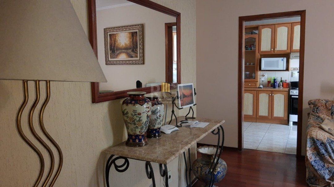 Cobertura para Venda - 182m², 4 dormitórios, sendo 1 suites, 2 vagas - São João