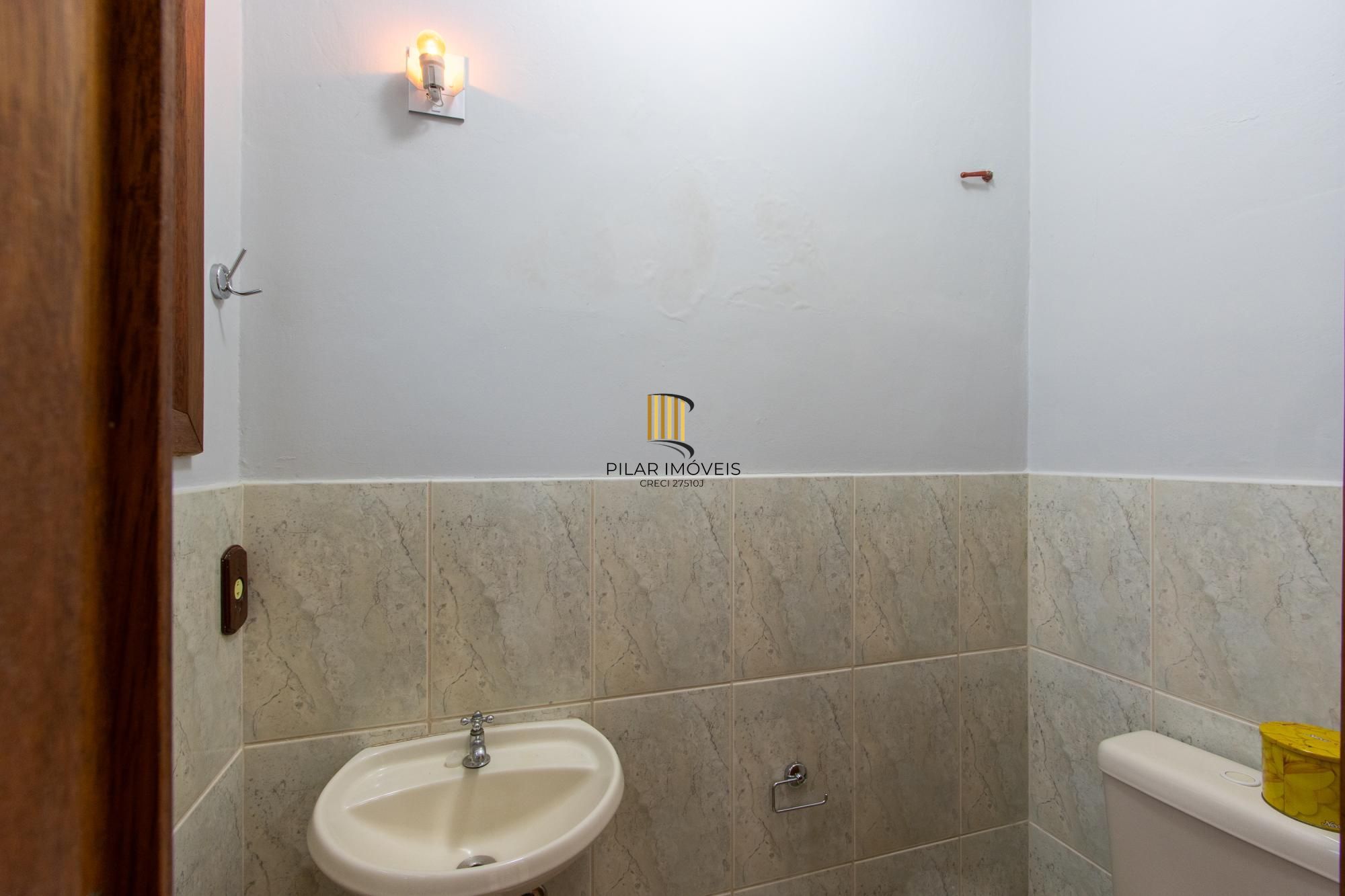 Apartamento de 2 Dormitórios na Cel Massot, Bairro Cristal