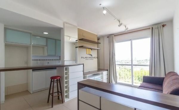 Apartamento | Bairro Cristal | 2 dormitórios | Suíte |  Semi mobiliado |  1 vaga escriturada