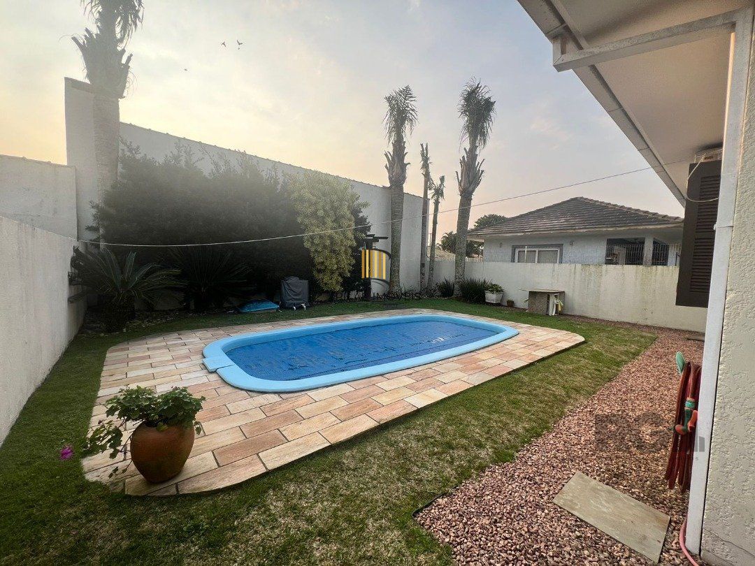 Casa 3 dormitórios no bairro Centro