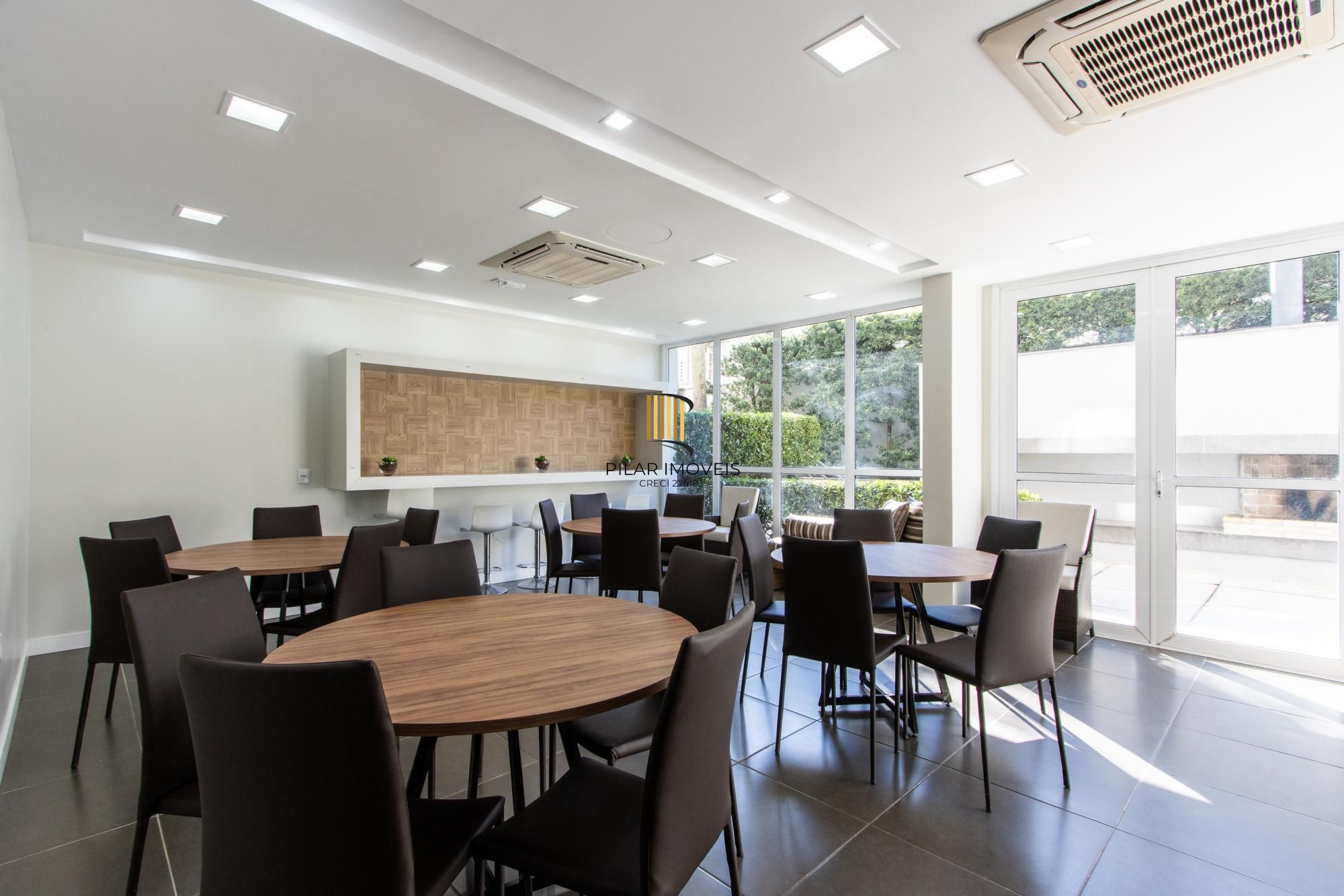 Apartamento com 2 dormitórios, sendo 1 suíte, e sala ampla com ambientes integrados - Condomínio Residencial Sucre