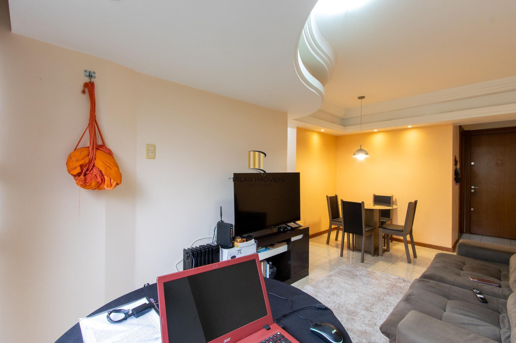 Apartamento Mobiliado e Reformado – Porteira Fechada