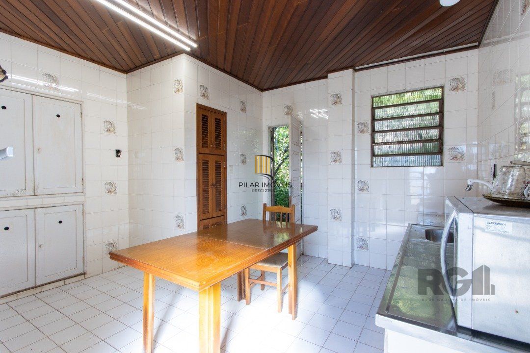 CASA 2 DORMITÓRIOS  NO SANTA TEREZA