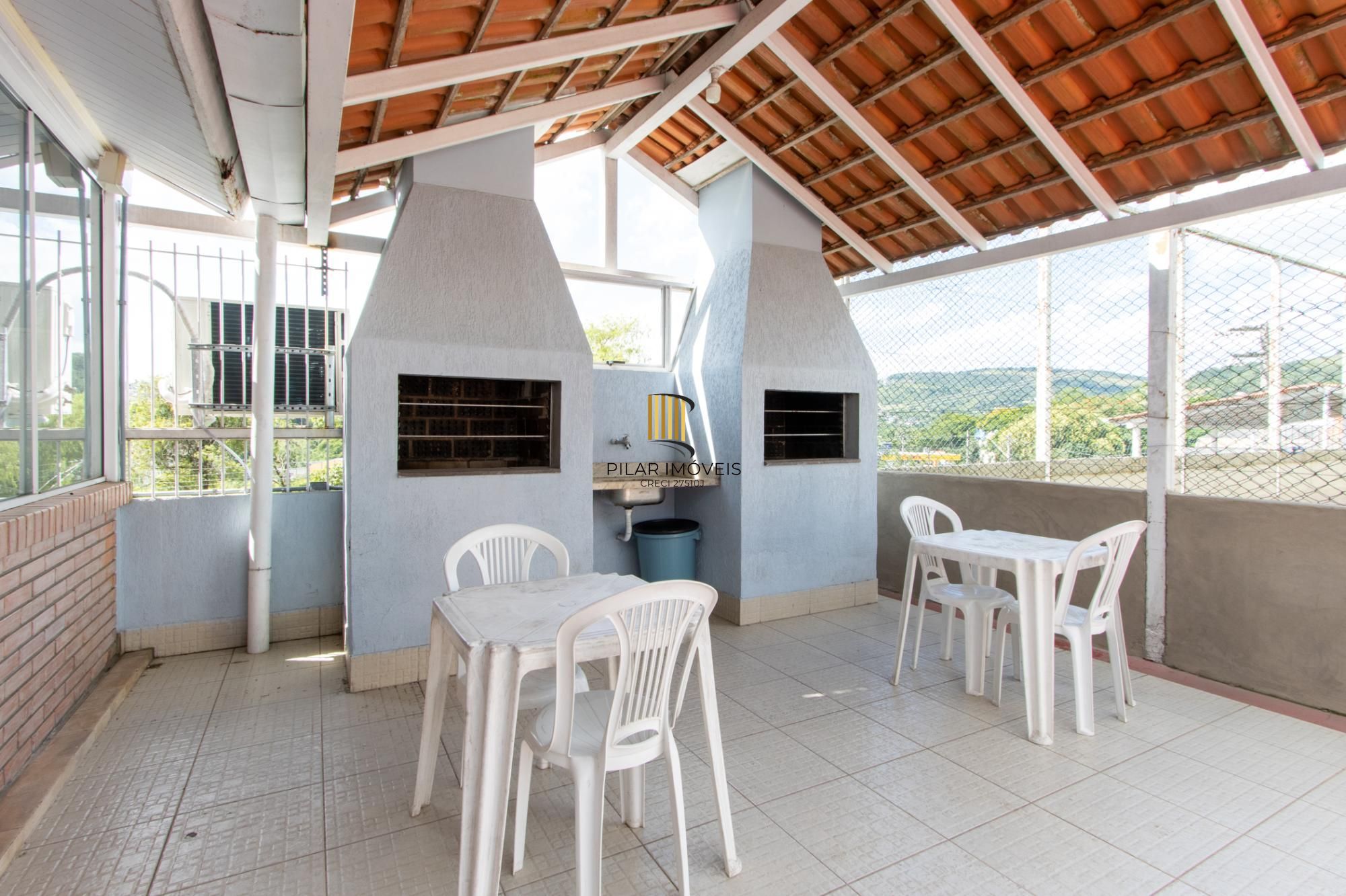 Casa de Condomínio 3 dormitórios no bairro Vila Nova