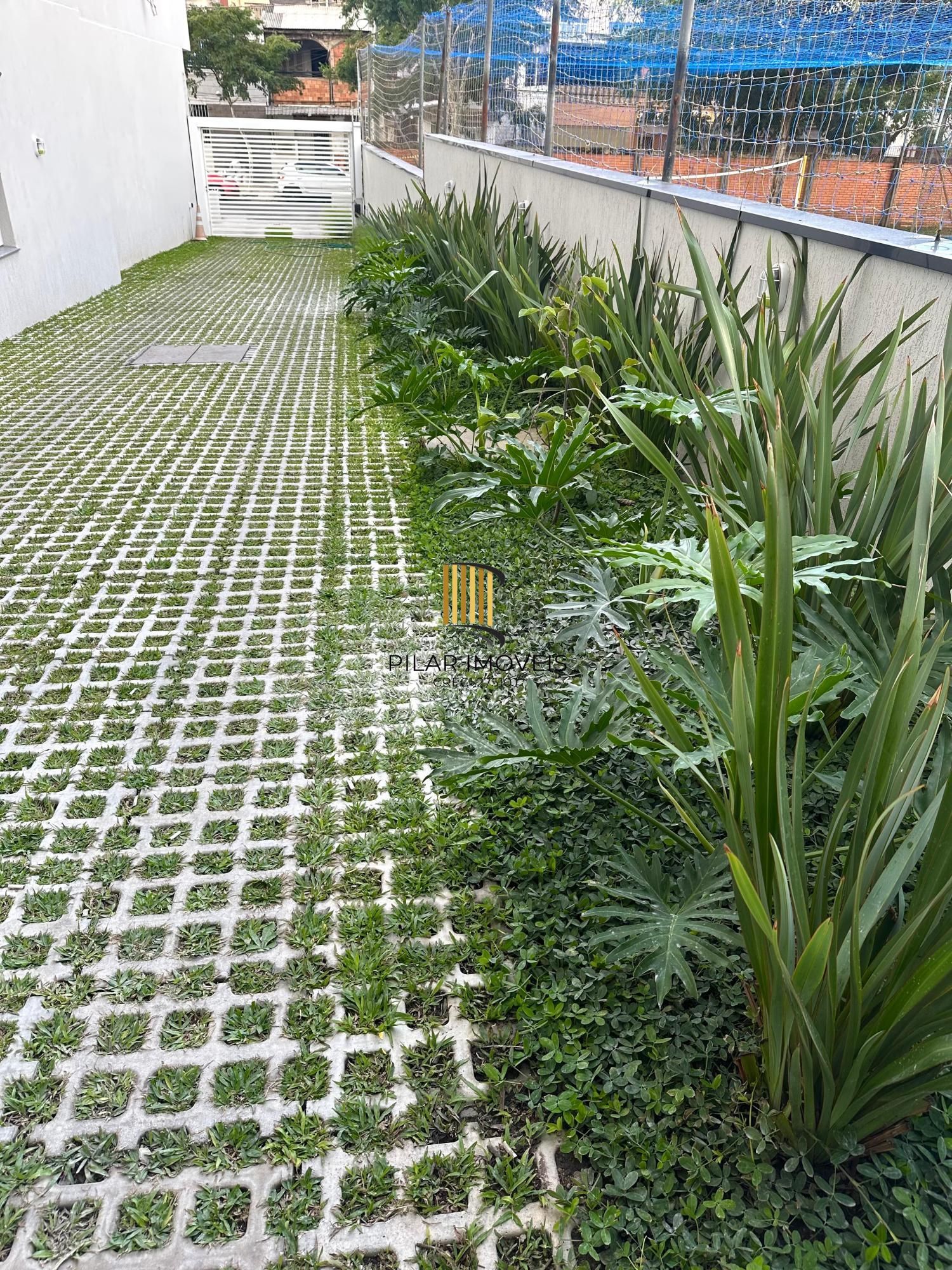 Apartamentos com ótima localização e perto do comércio em geral