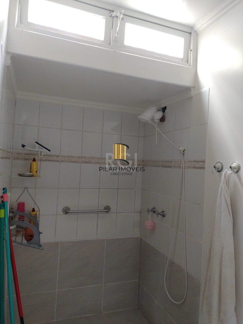 Casa para Venda - 200m², 4 dormitórios, sendo 1 suites, 3 vagas - Ipanema