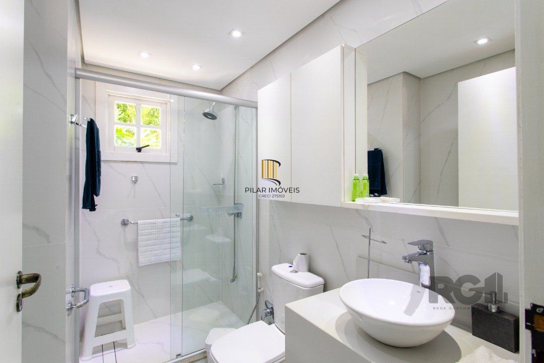 Casa para venda - 321m² - 4 suítes - Chapéu do Sol