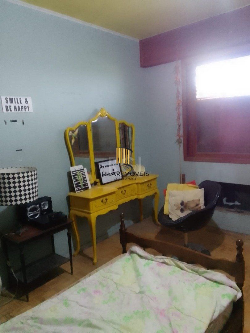 Casa para Venda - 400m², 7 dormitórios, sendo 1 suites, 2 vagas - Vila Assunção
