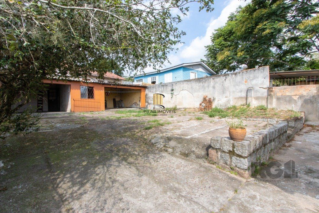 Casa 3 dormitórios, bairro Jardim Carvalho.