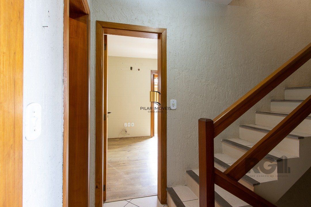 Casa em condomínio, 102m², 2 dormitórios, Guarujá