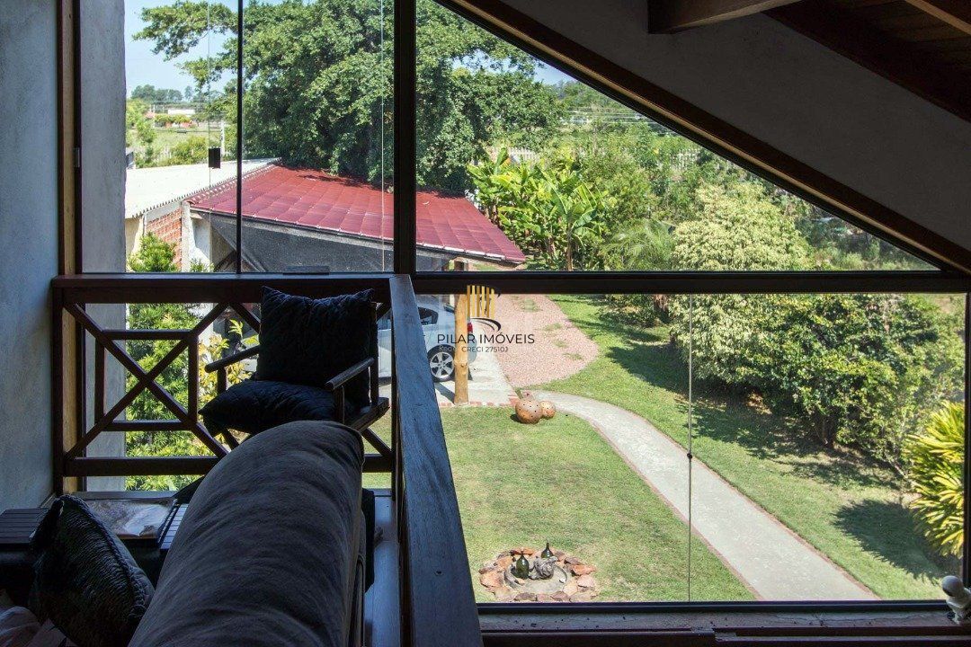 Casa para Venda - 250m², 3 dormitórios, sendo 2 suites, 3 vagas - Ponta Grossa