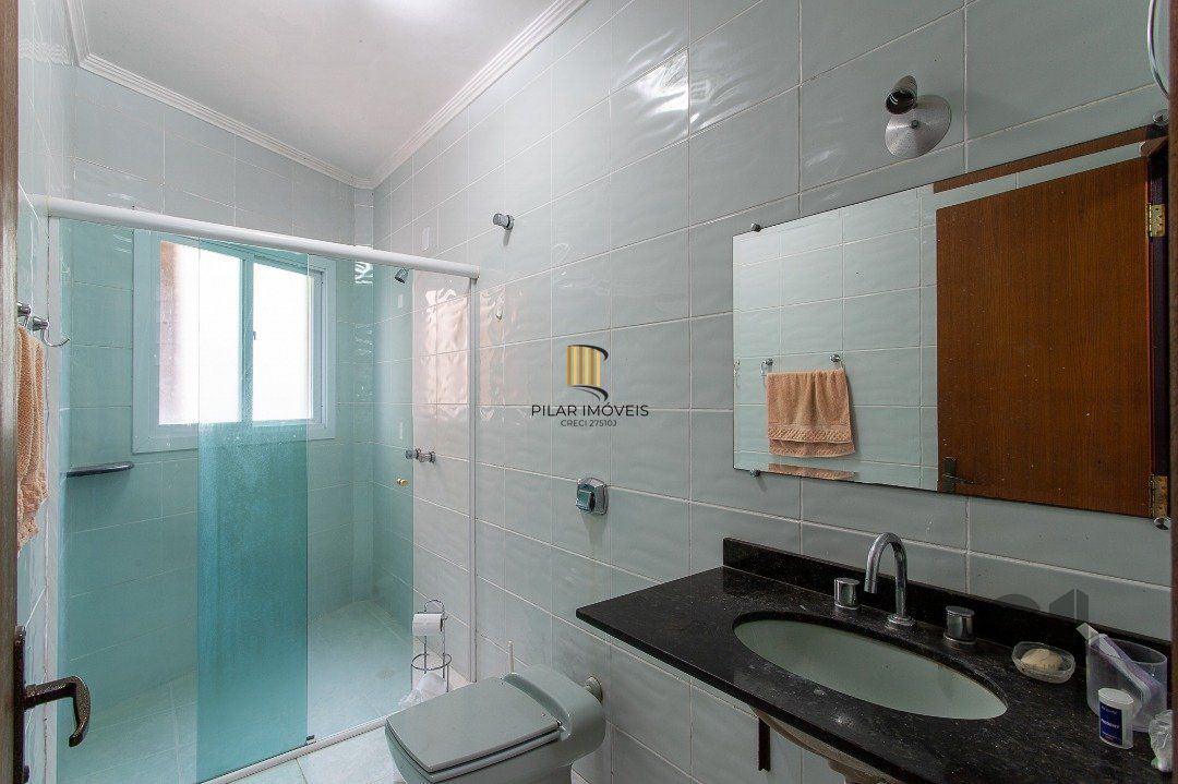 Prédio Comercial no bairro Pedra Redonda