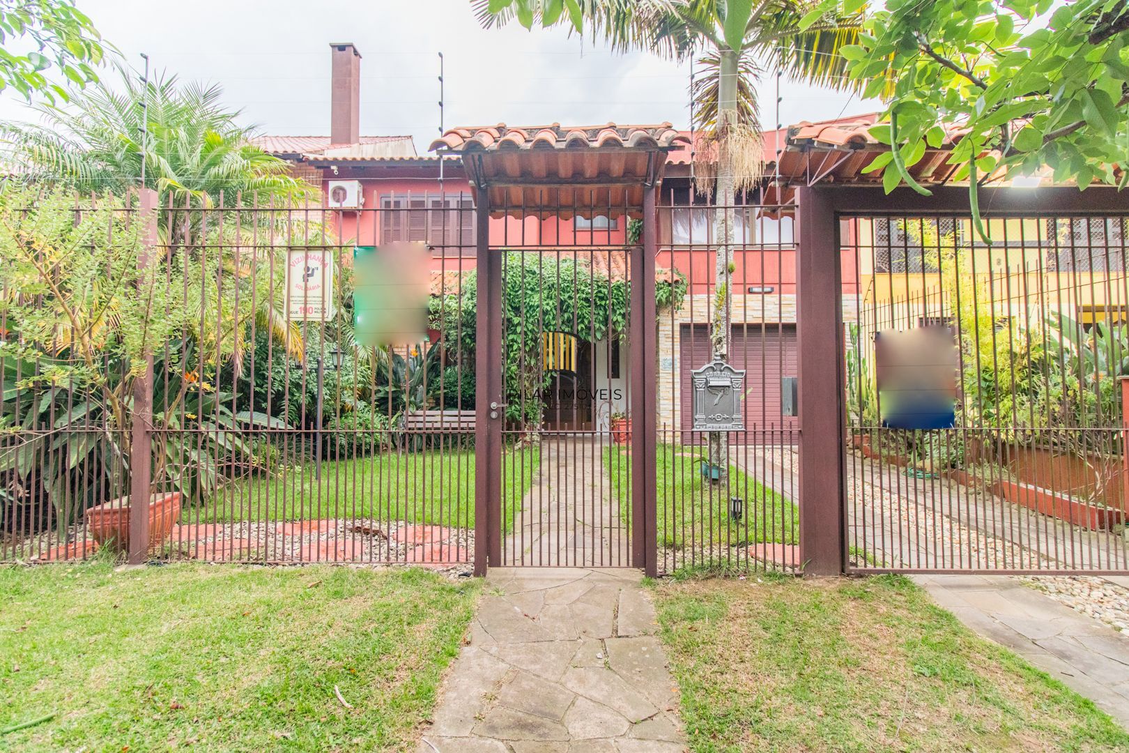 Casa no Imperial Park  3 dormitórios sendo 1 suíte, próximo a av. Juca Batista