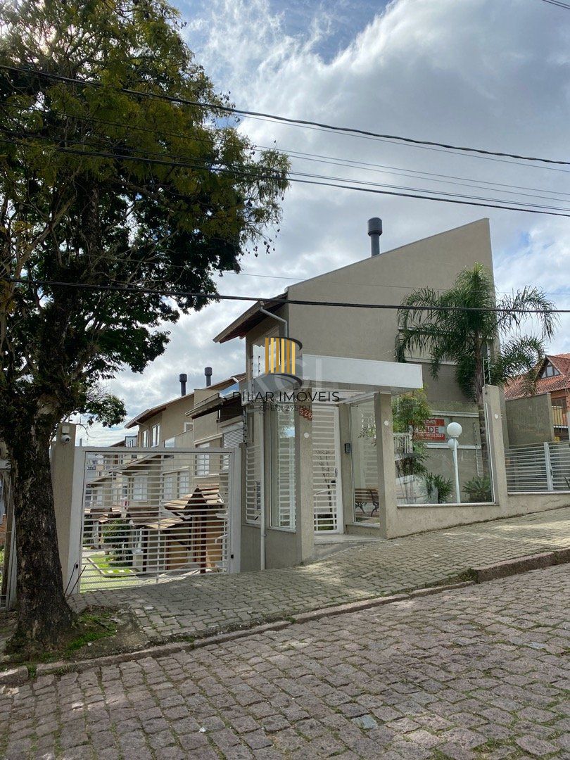 Casa Condominio para Venda - 195m², 3 dormitórios, sendo 1 suites, 2 vagas - Tristeza