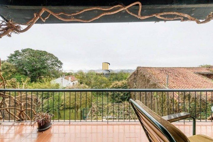 Casa com 3 dormitórios, 153 m² no bairro Vila Conceição, zona sul de Porto Alegre/RS.