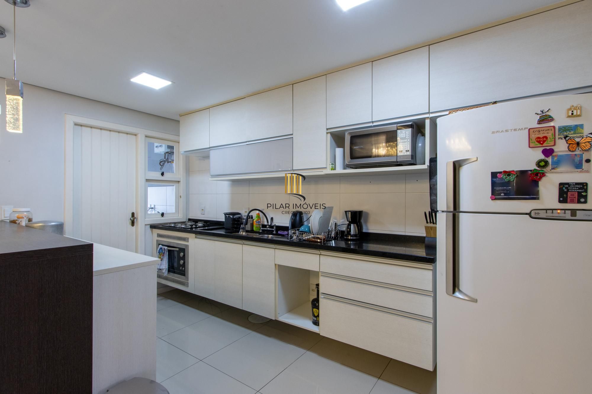 Casa sobrado, 3 quartos, 1 suite, 3 banheiros, 3 vagas em Ipanema