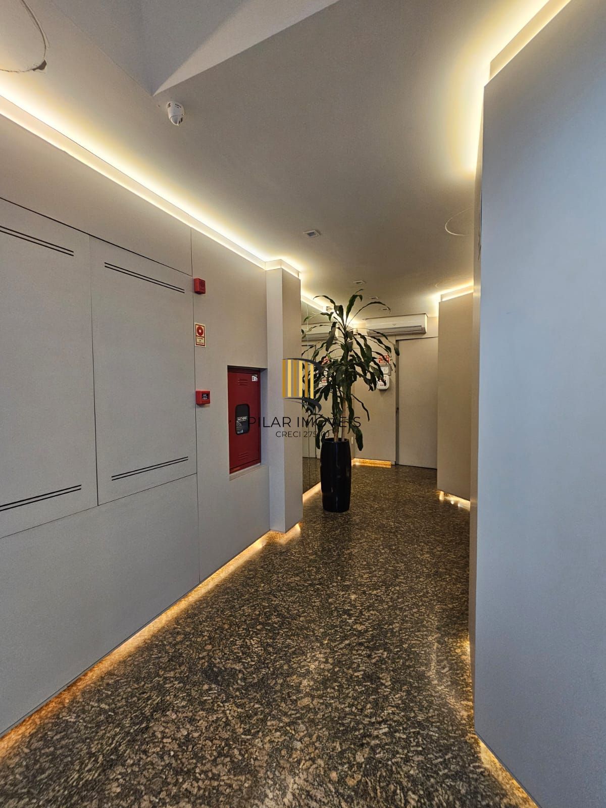 Conjunto comercial na Mostardeiro