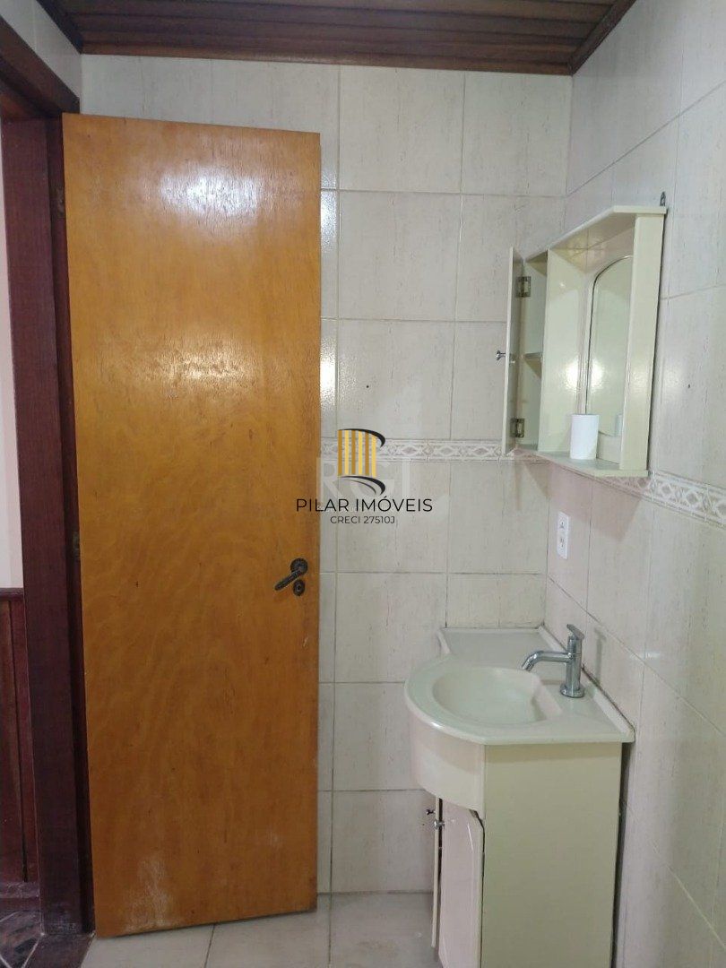 Casa para Venda - 123m², 3 dormitórios, sendo 1 suites, 2 vagas - Hípica