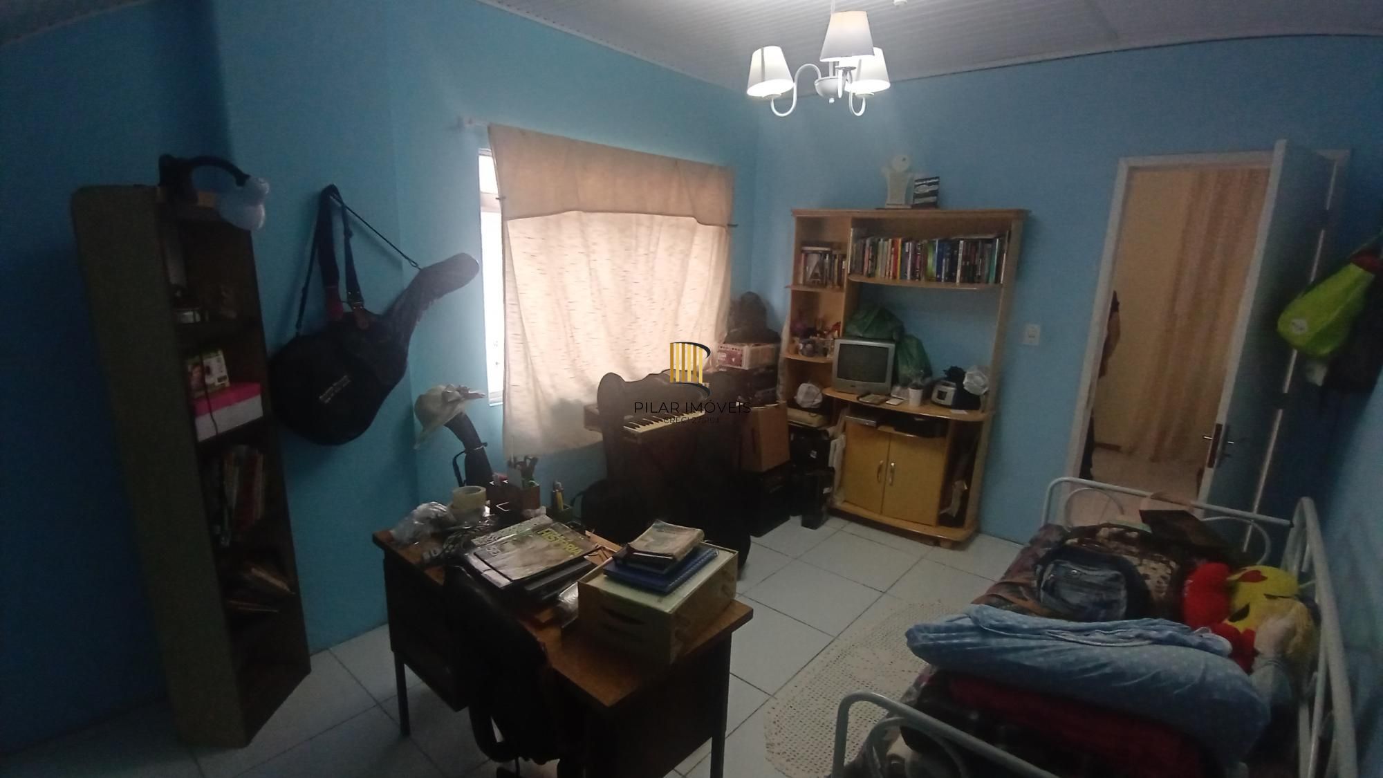 Casa com 2 dormitórios no bairro Glória