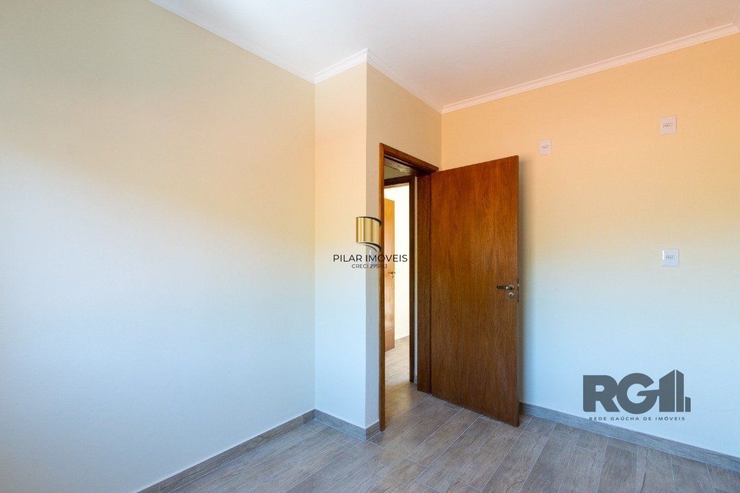 Casa de Condomínio 2 dormitórios no bairro Cascata