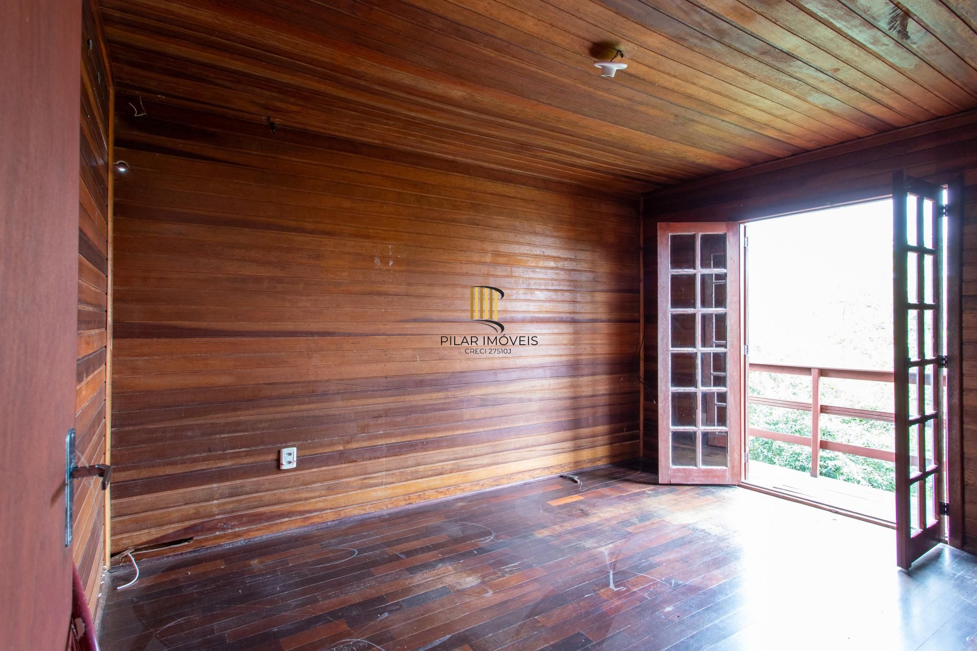 Casa 2 dormitórios no bairro Vila Nova