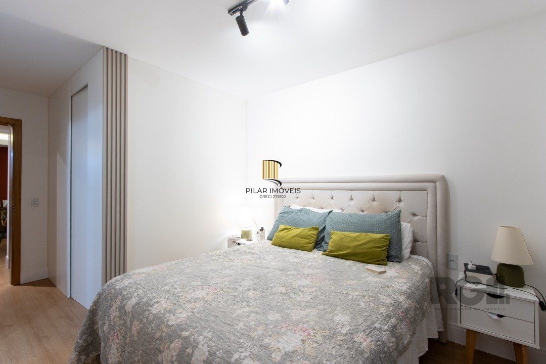 Apartamento 2 dormitórios no bairro Tristeza