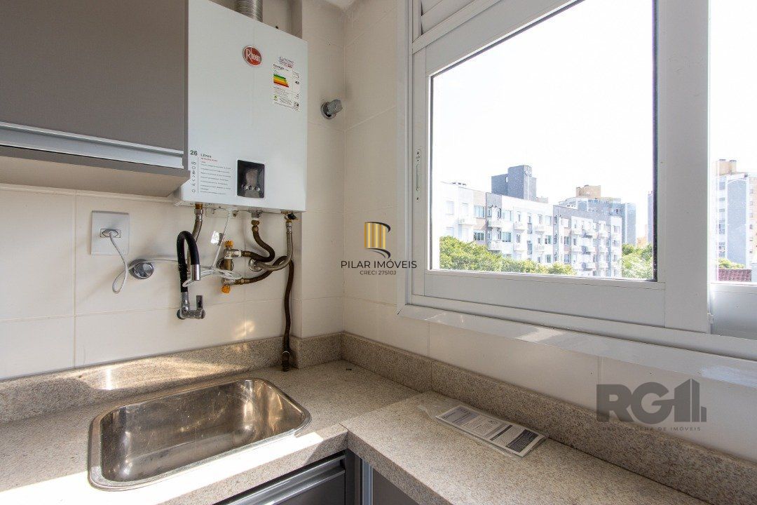 Apartamento 2 dormitórios no bairro Camaquã