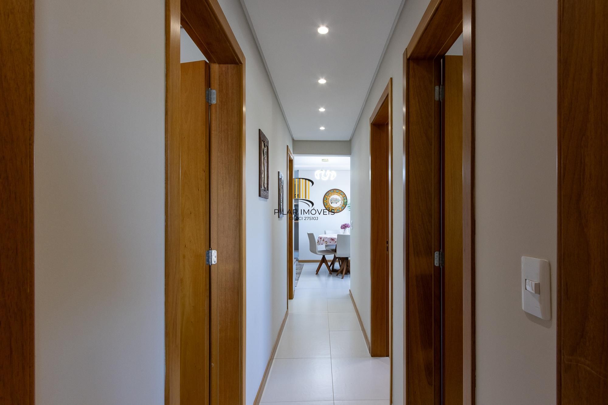 Apartamento | 3 Quartos | 1 Suíte | 103,29m2 Privativos | Vaga Dupla | Bairro Cristal