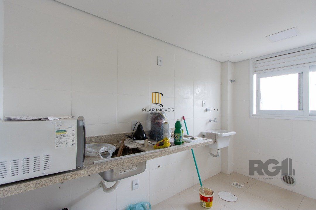 Apartamento para Venda - 71m², 2 dormitórios, sendo 1 suites, 2 vagas - Camaquã