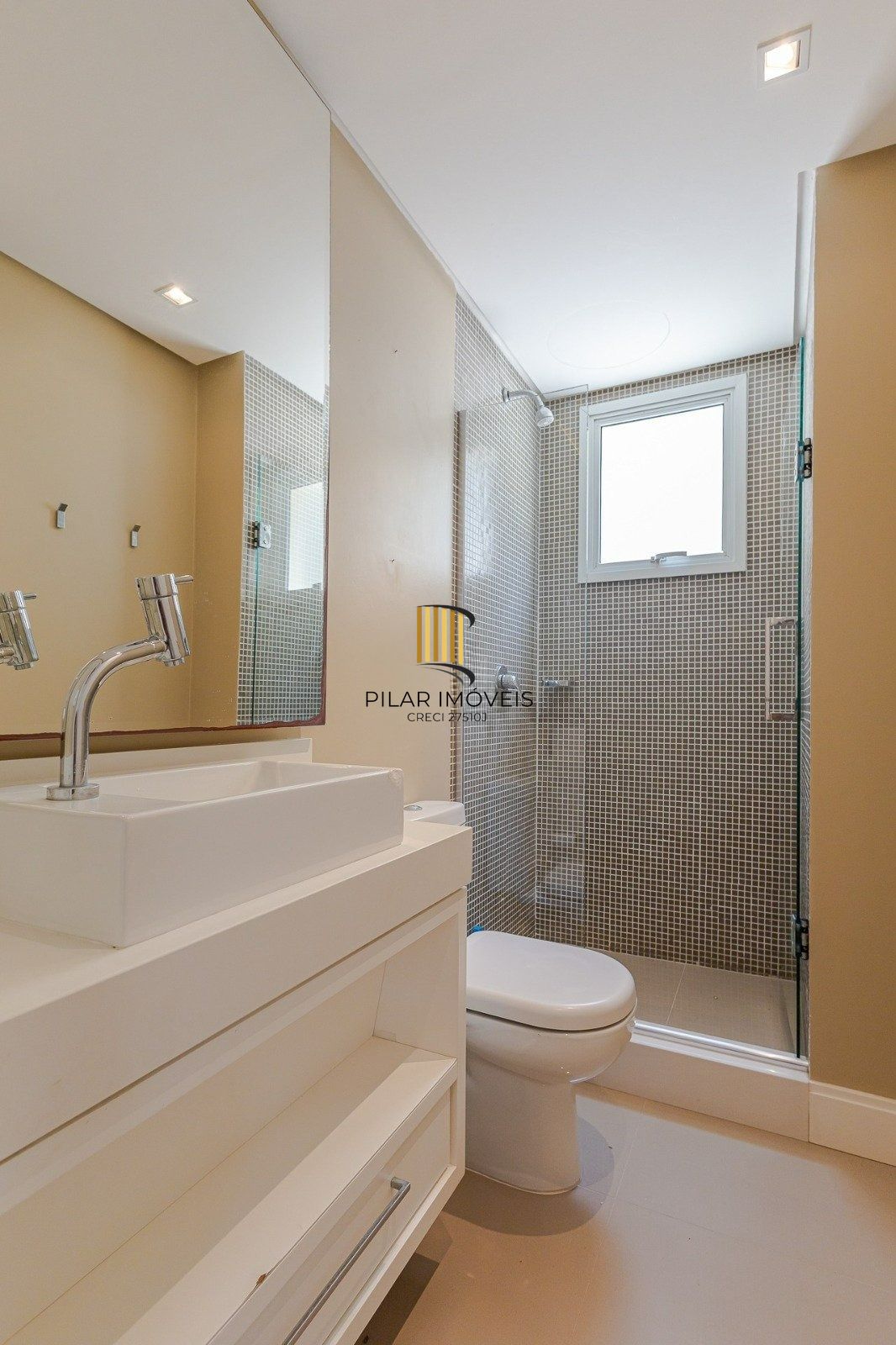 Apartamento Garden com 2 quartos, 3 vagas e 116.71m²