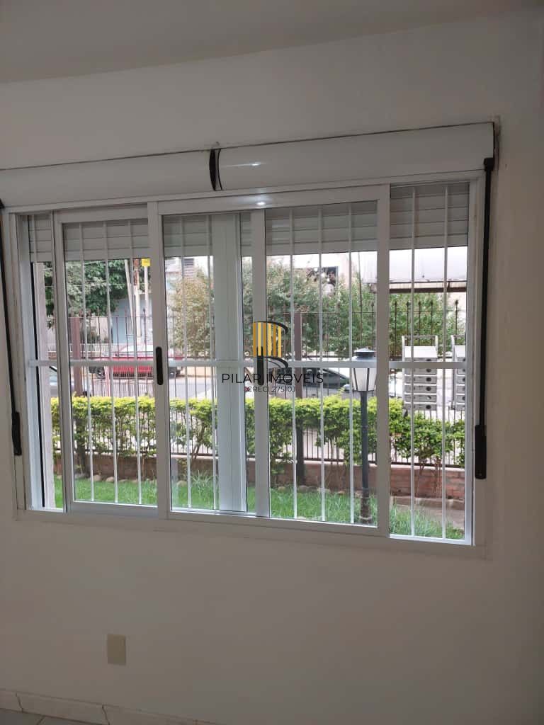 Apartamento Térreo com 2 Dormitórios, Garagem coberta e Pátio Individual!!