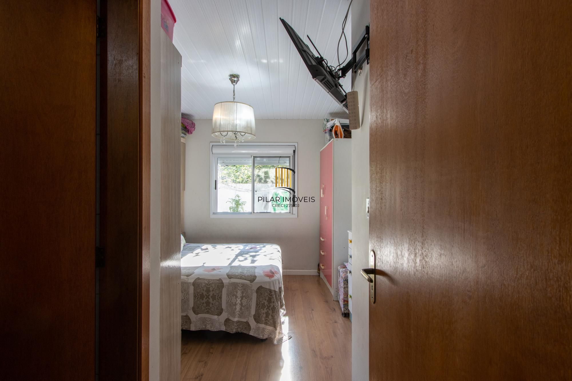 Casa 2 dormitórios  em condominio fechado