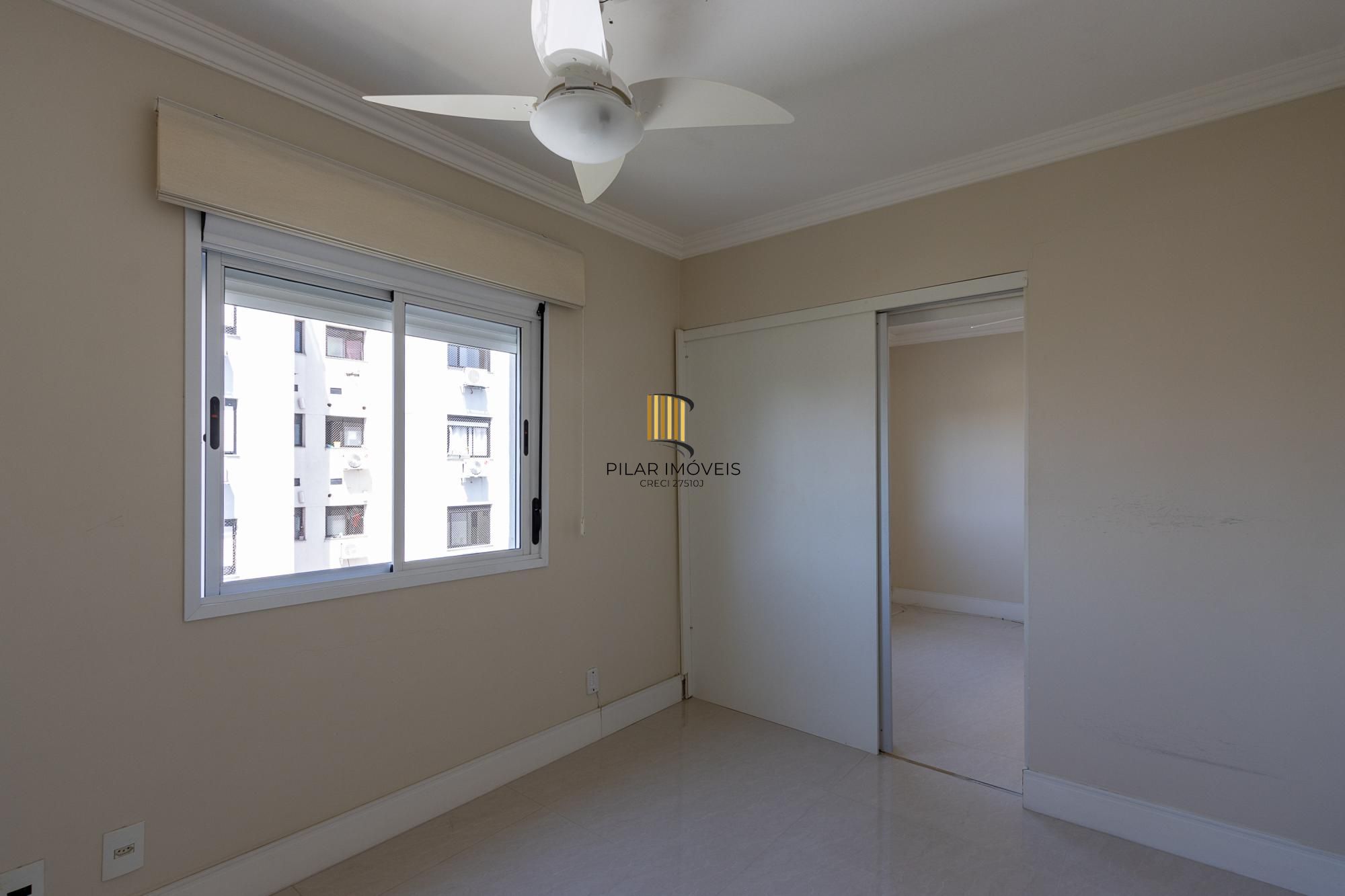 Apartamento de 3 dormitórios, 1 suíte e 2 vagas escrituradas no bairro Tristeza.