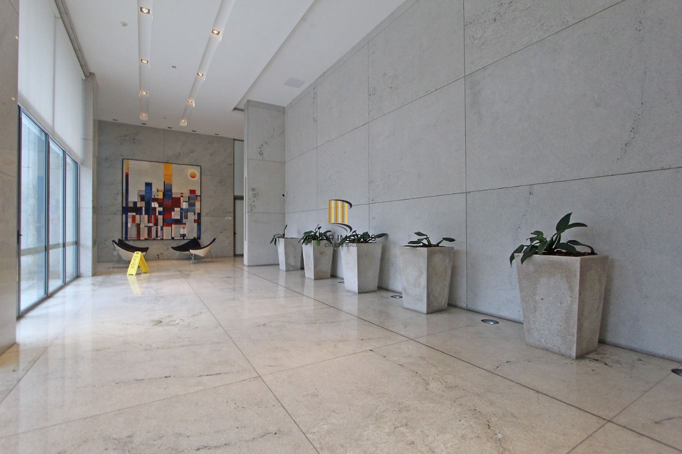 Apartamento 1 dormitório com vaga coberta à venda no bairro Praia de Belas