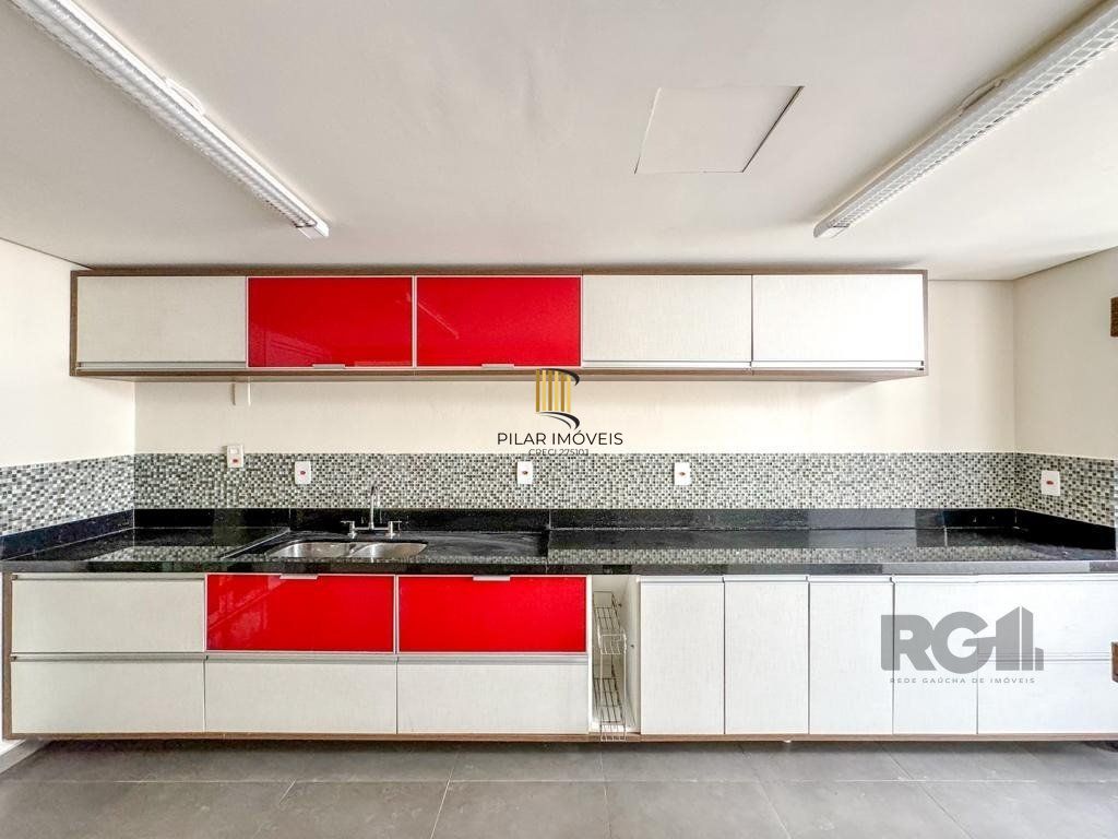 Casa Condominio para Venda - 297.63m², 3 dormitórios, sendo 1 suites, 2 vagas - Espirito Santo