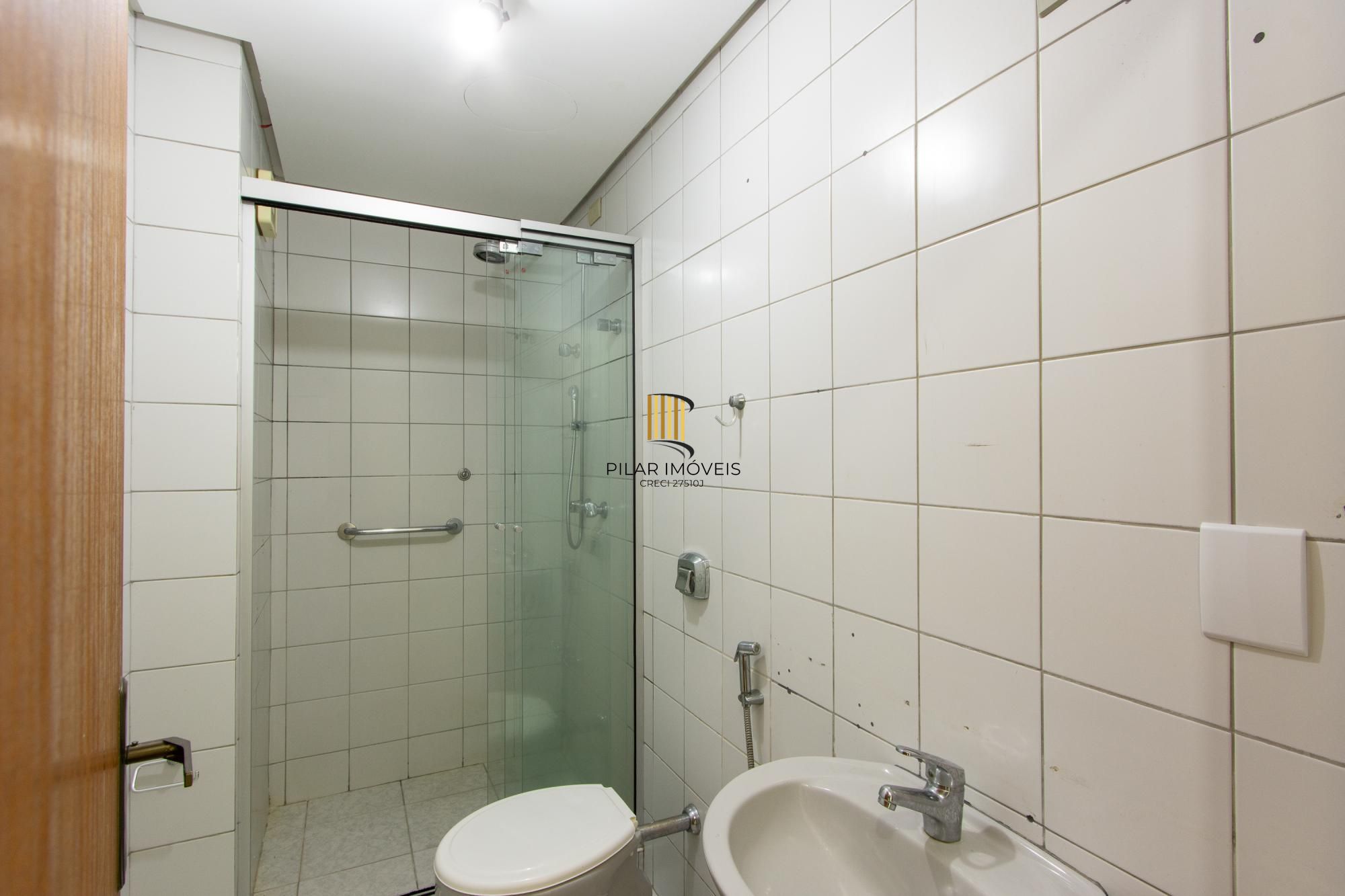 Apartamento 3 dormitórios no bairro Camaquã