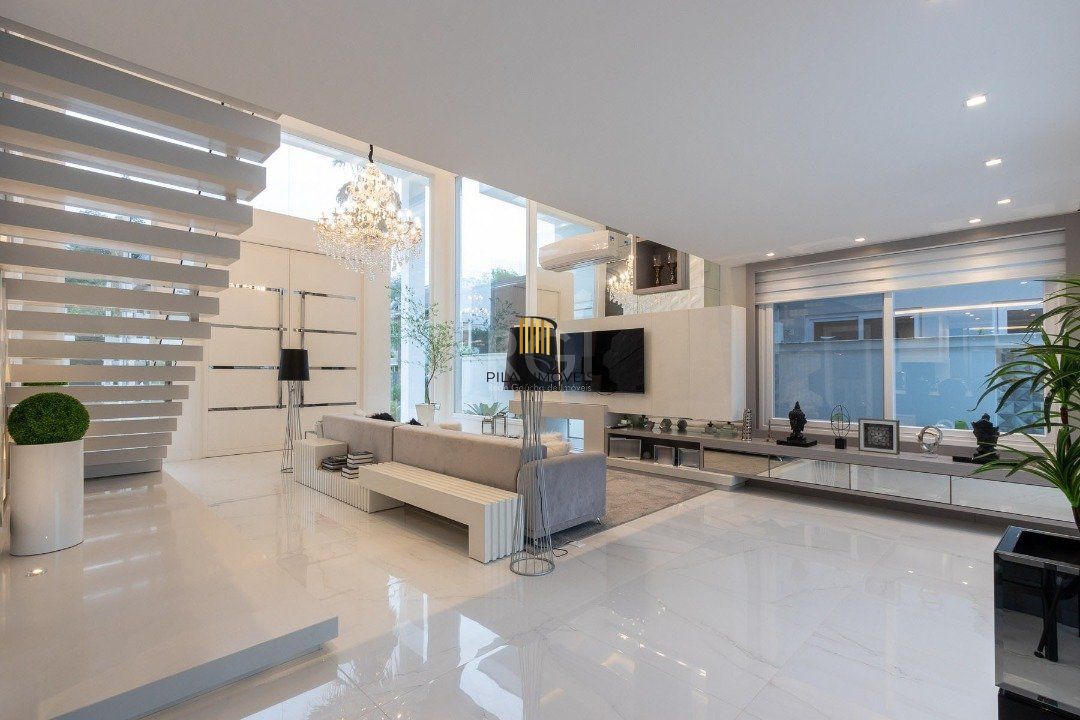 Casa Condominio para Venda - 239.3m², 3 dormitórios, sendo 2 suites, 6 vagas - Distrito Industrial