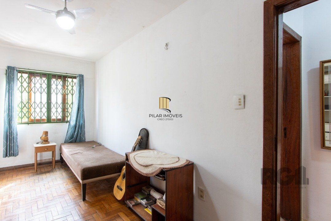 Casa 3 dormitórios, bairro Jardim Carvalho.